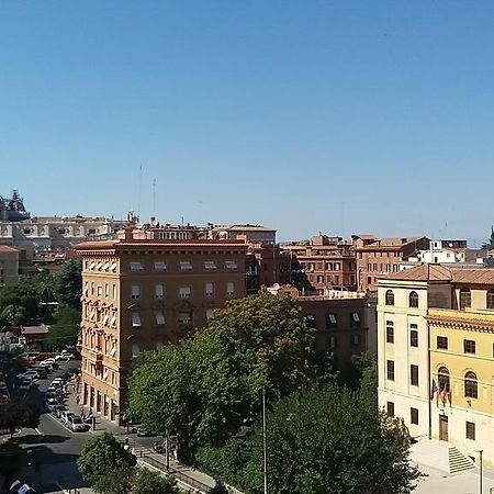 S. Pietro Terrace Bed & Breakfast Rome Exterior photo